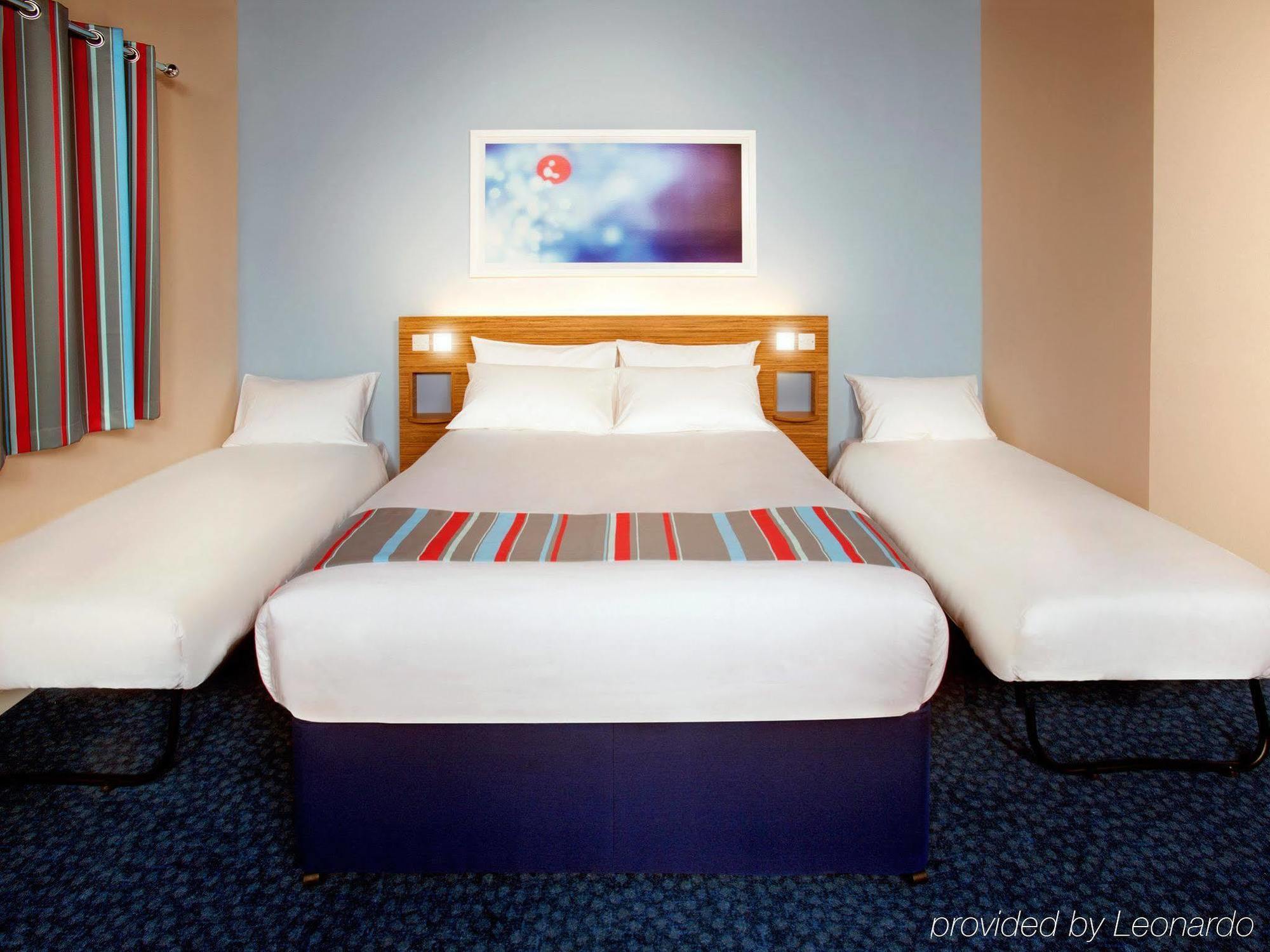 Travelodge London Covent Garden المظهر الخارجي الصورة